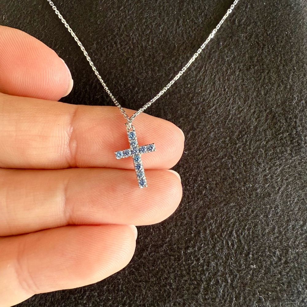Cartier Cross Necklace in 18K white gold with Blue Sapphires - Picture 5 of 7